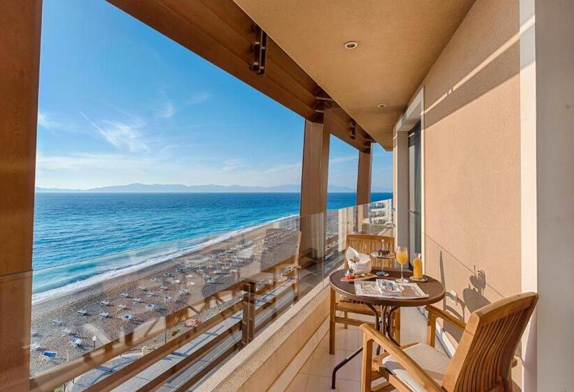 סוויטת 2 חדרי שינה, Bellevue On The Beach Suites