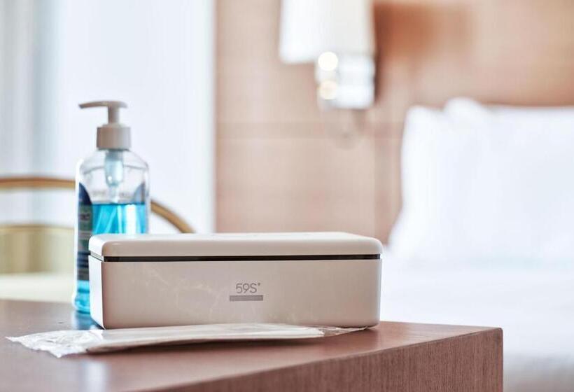 סוויטת ג'וניור, Bellevue On The Beach Suites