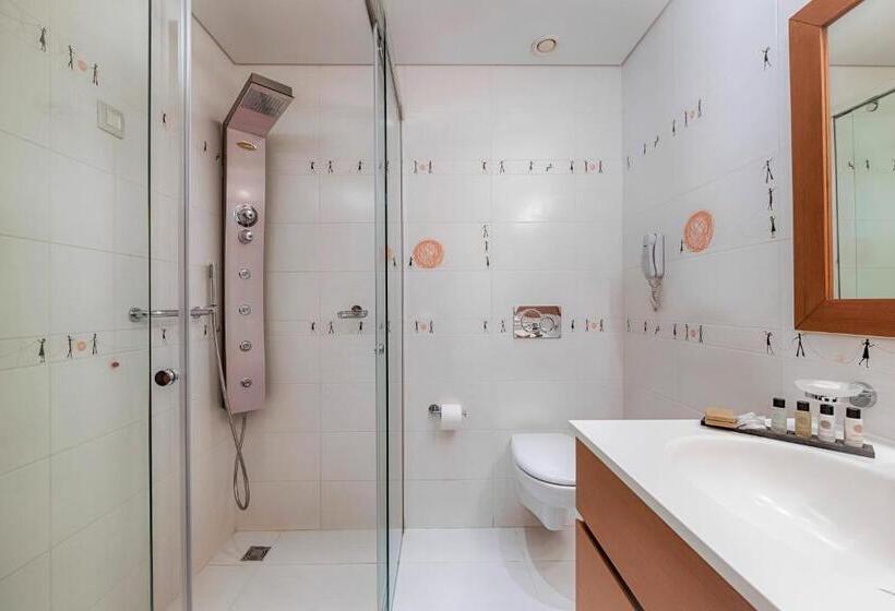 סוויטת ג'וניור, Bellevue On The Beach Suites