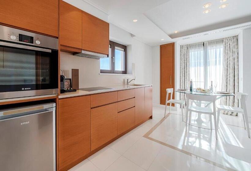 סוויטה עם נוף, Bellevue On The Beach Suites