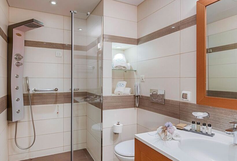 סוויטה, Bellevue On The Beach Suites