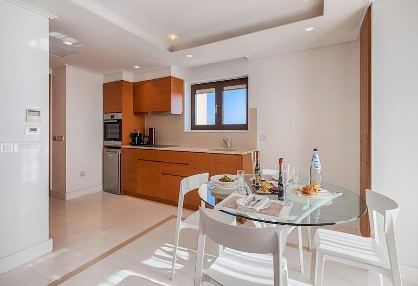 סוויטה, Bellevue On The Beach Suites