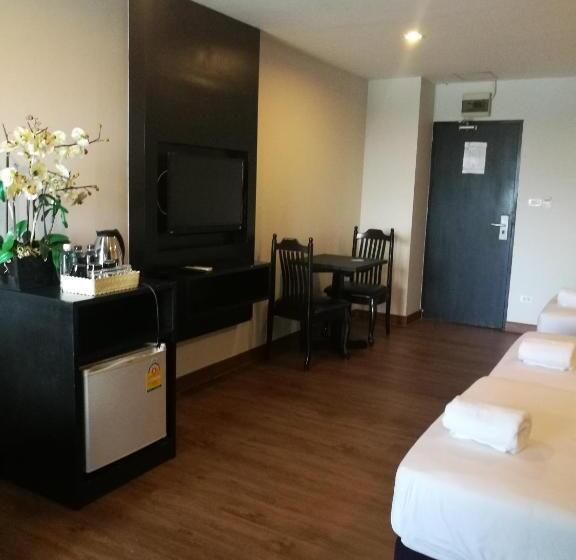 سوییت سوپریور, Boss Mansion