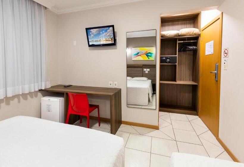 スタンダードトリプルルーム, Centromar