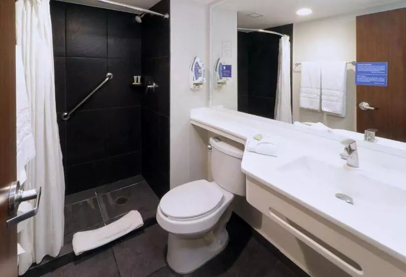 اتاق استاندارد با 2 تخت دوبل, City Express By Marriott Ciudad Victoria
