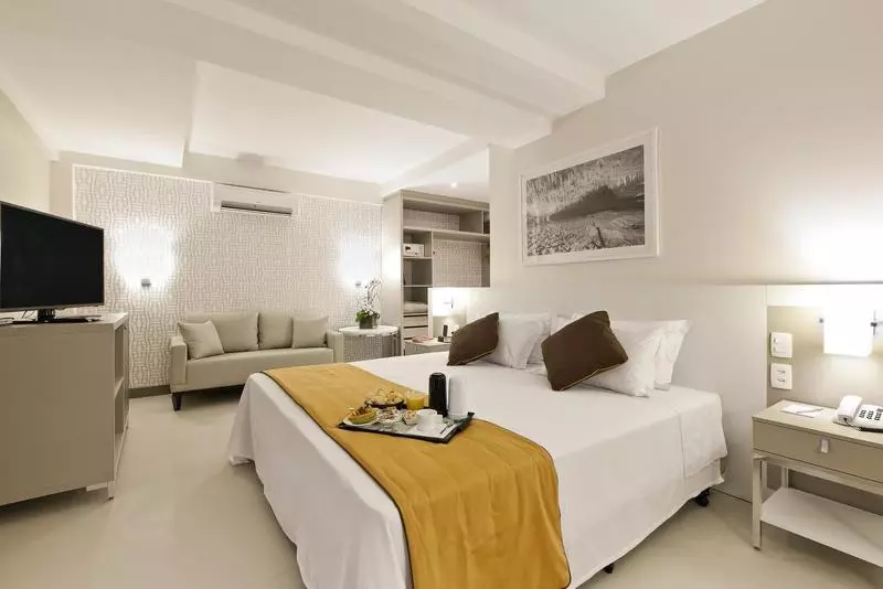 デラックススイート, Esuites Transamérica Lagoa Santa