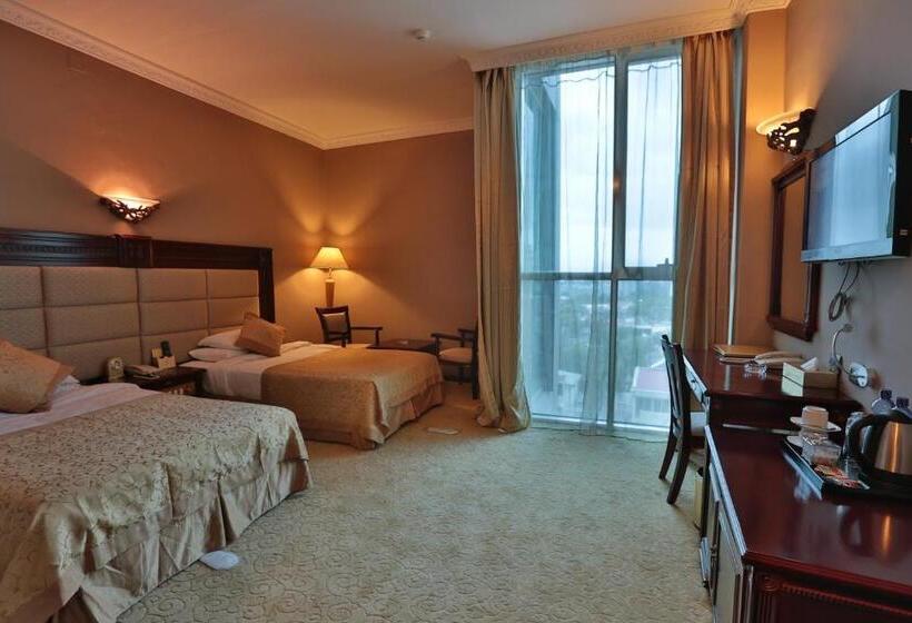 اتاق استاندارد, Friendship International