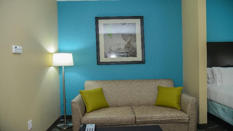 סוויטה, Holiday Inn Express Hotels & Suites Cuero, An Ihg