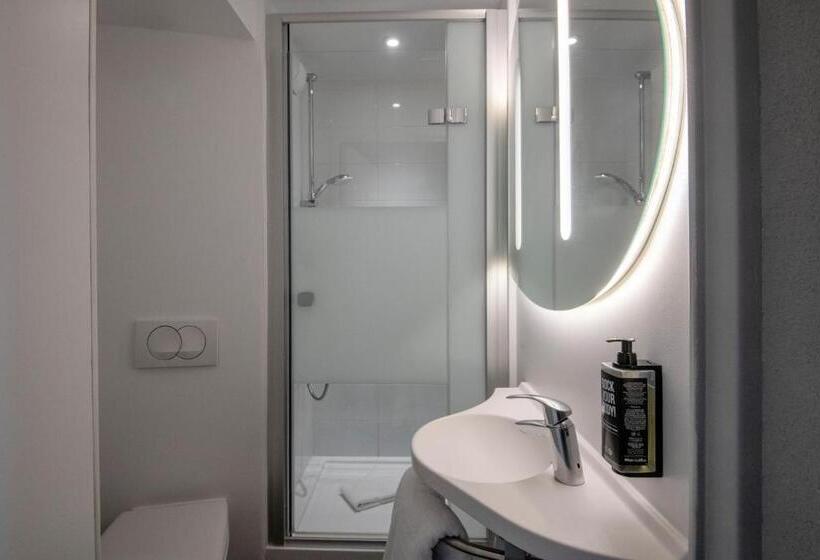 اتاق استاندارد سه نفره, Ibis Budget Nice Aeroport