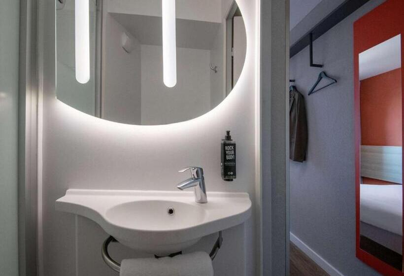 اتاق استاندارد سه نفره, Ibis Budget Nice Aeroport