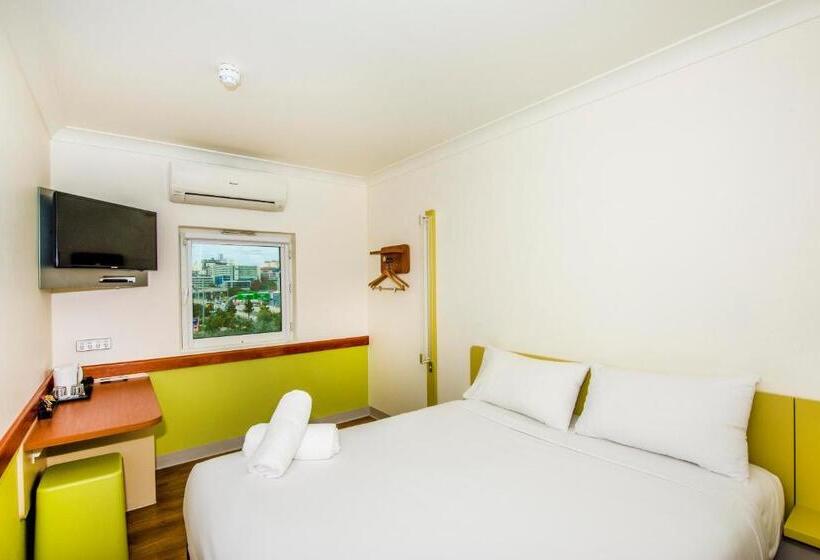 スタンダードルーム, Imperial Motel Windsor