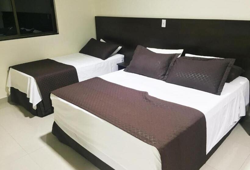 חדר משפחתי, Master Gold Hotel Express