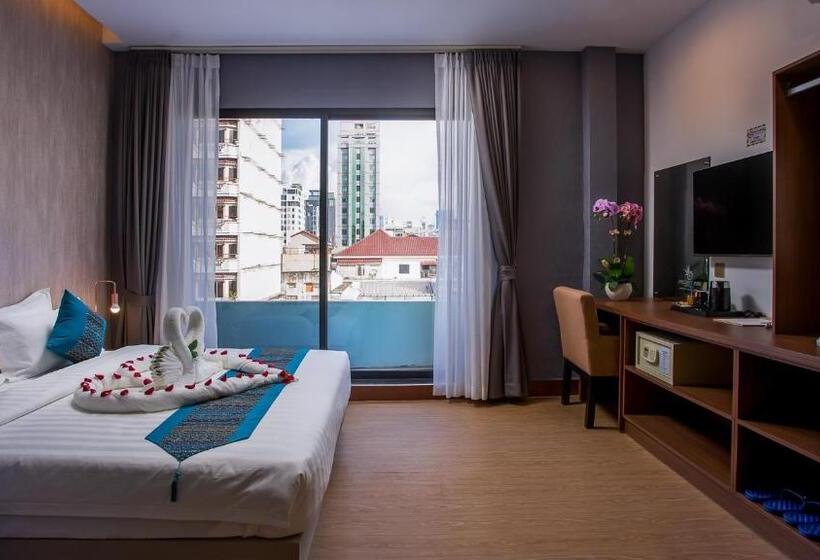 סוויטה, Orussey One Boutique