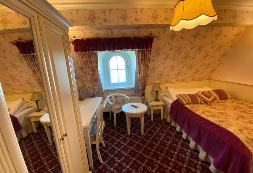 スタンダードシングルルーム, Pałac Borynia