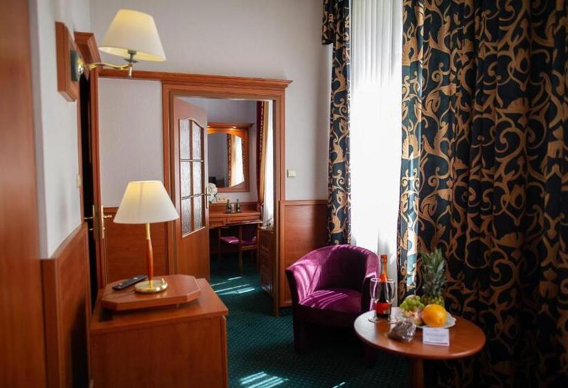 آپارتمان 1 خوابه, Pietrak