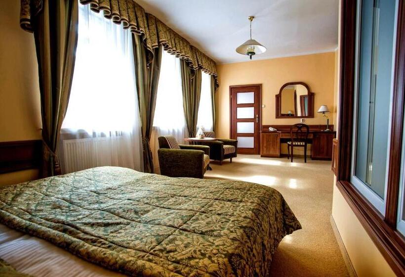 آپارتمان لوکس 1 خوابه, Pietrak