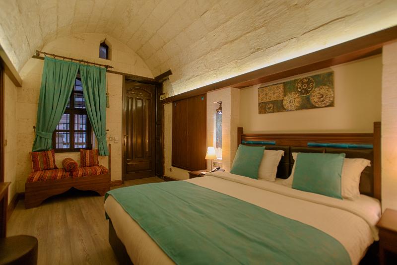 اتاق استاندارد, Sirehan