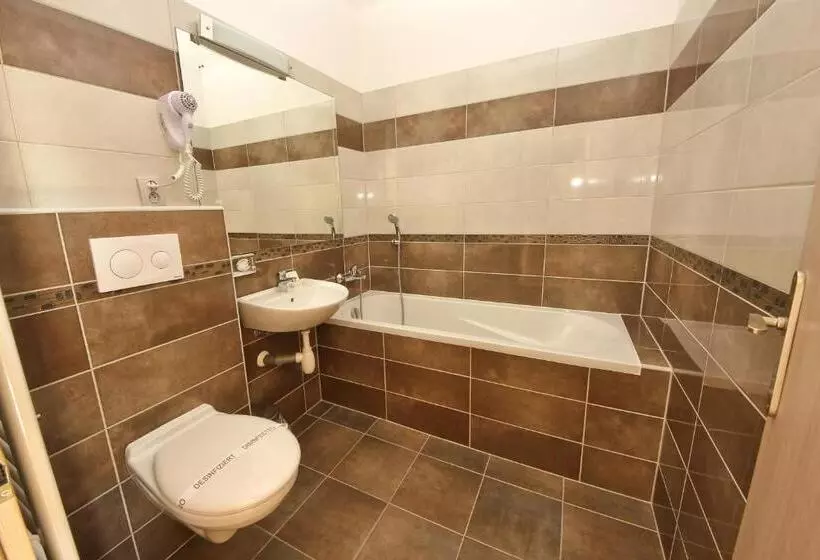 ファミリーステューディオ, U Tří Hrušek Suites & Apartments