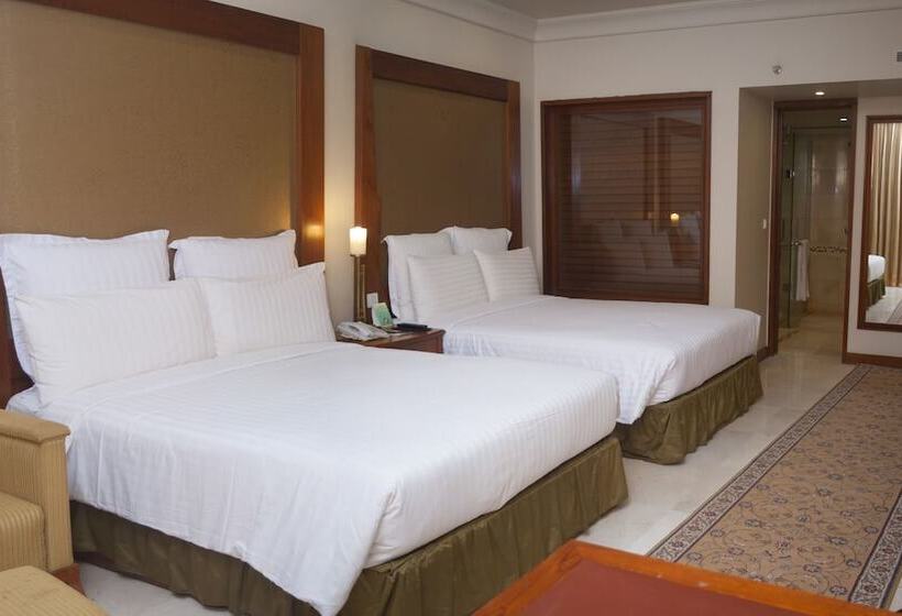 اتاق لوکس, Zaver Pearl Continental Hotel Gwadar