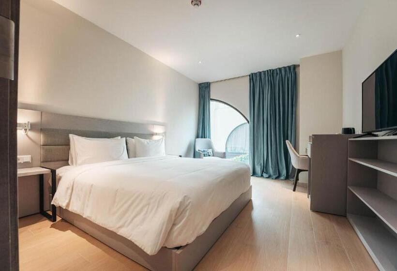 اتاق لوکس با تخت بزرگ, Elements Hotel & Shops Curaçao