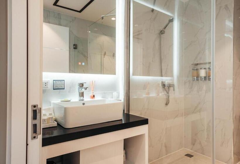 اتاق لوکس با تخت بزرگ, Elements Hotel & Shops Curaçao