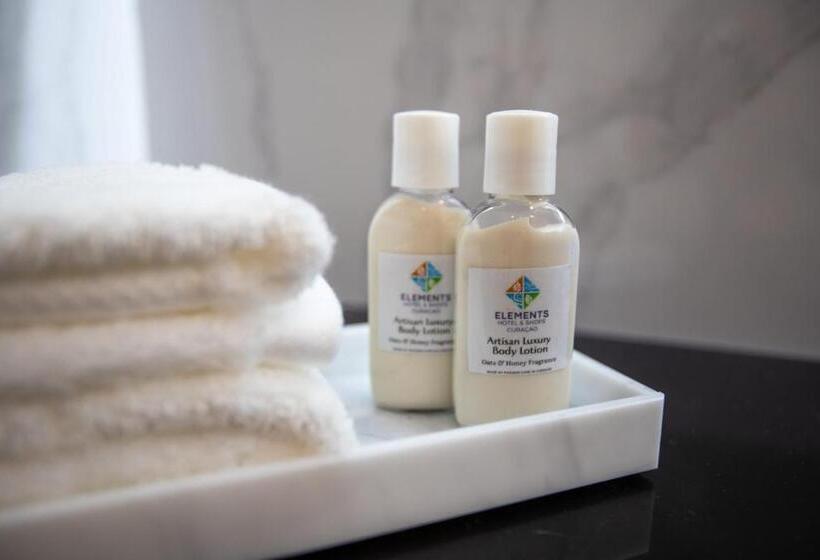 اتاق لوکس با تخت بزرگ, Elements Hotel & Shops Curaçao