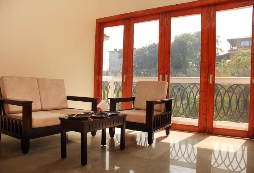 סטודיו סטנדרט עם מרפסת, Visao