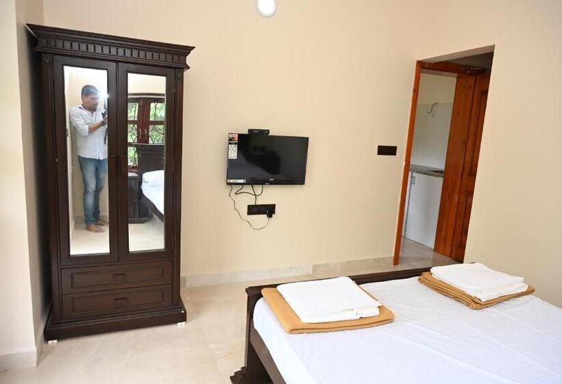 סטודיו סטנדרט עם מרפסת, Visao