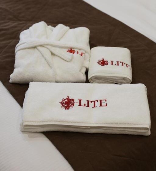 اتاق اکونومی, E Lite& Meatador