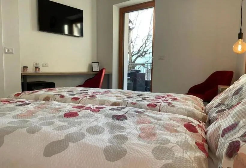 Pokój Standard z Tarasem, B&b Nalù