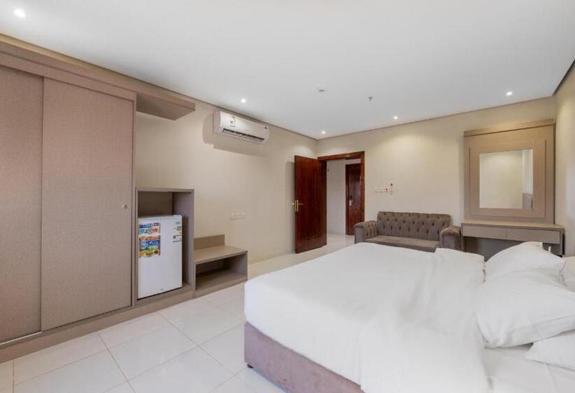 디럭스 룸, اجنحة نجمة ثلاثية Triple Star