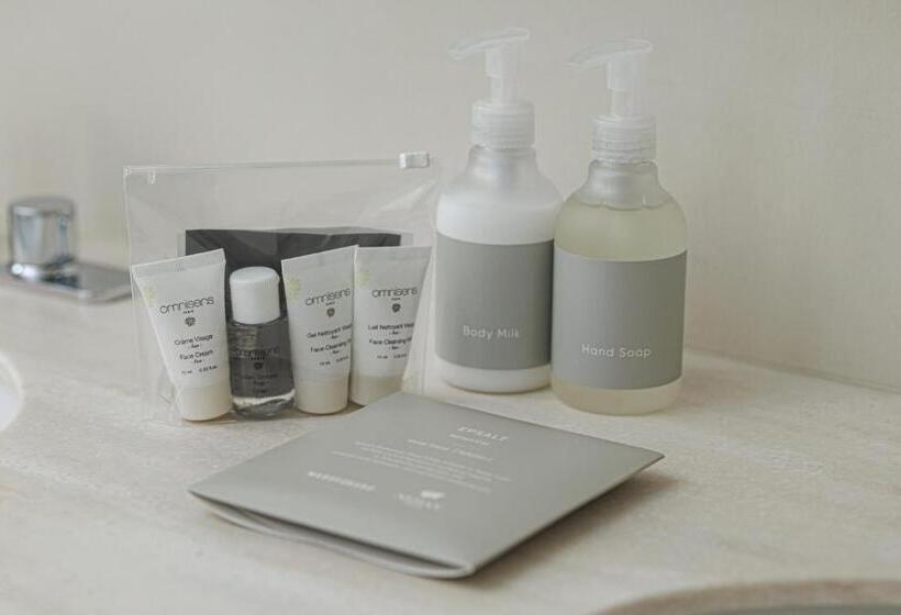 اتاق استاندارد با اتاق نشیمن, Marufukuro