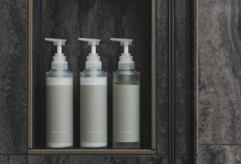 اتاق سوپریور با تخت بزرگ, Marufukuro