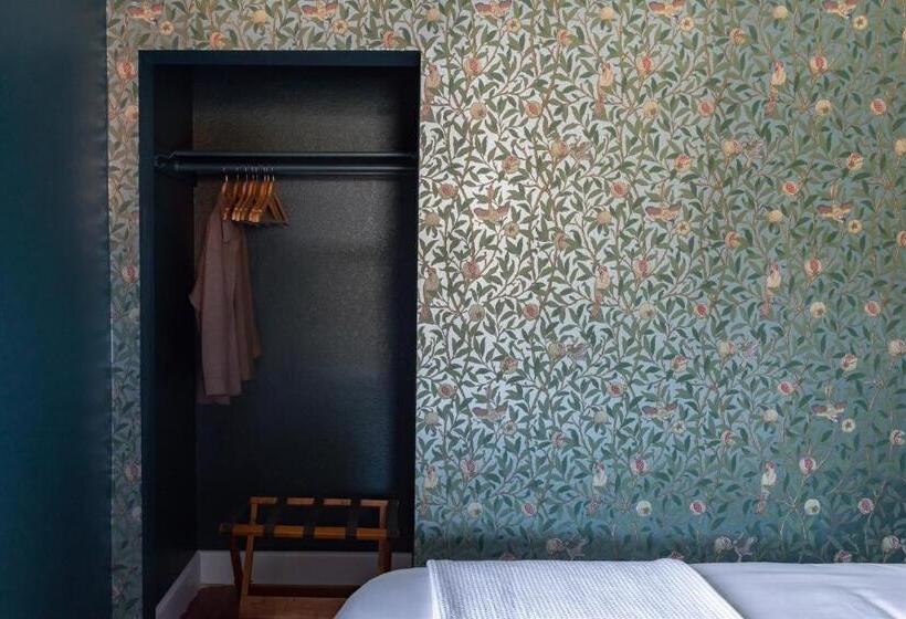 带共用浴室的标准房间, Historic Hotel Packwood