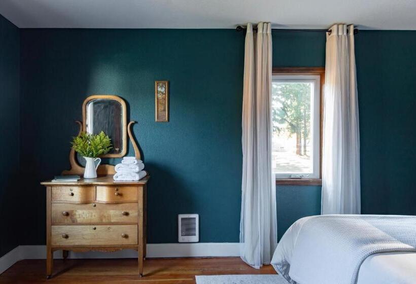 带共用浴室的标准房间, Historic Hotel Packwood