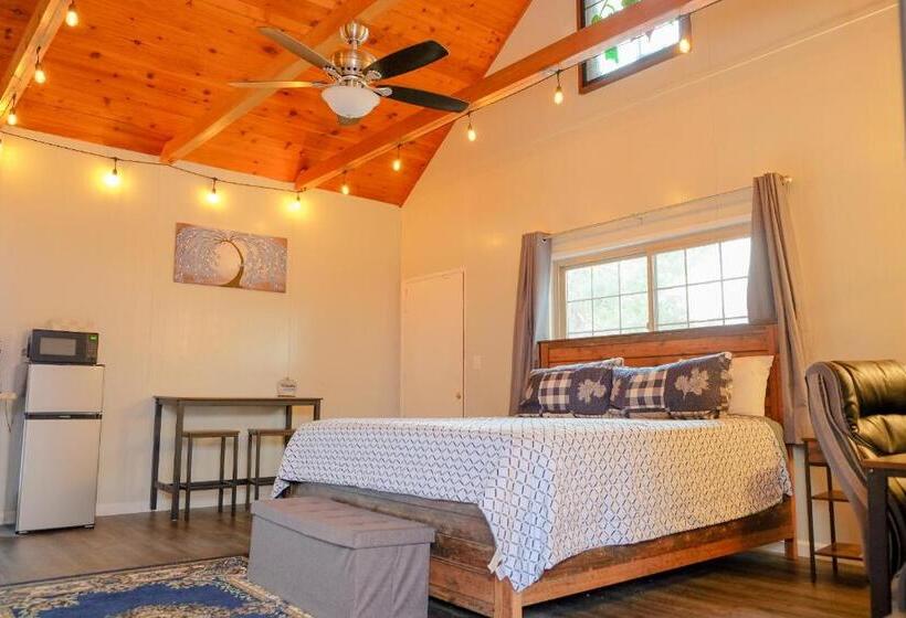 Стандартный Номер Кровать Кинг, Sherwood Arms Motel