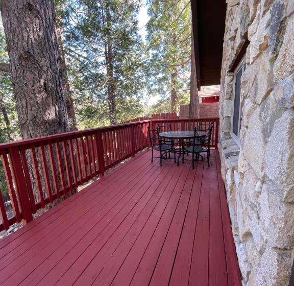 Стандартный Номер Кровать Кинг, Sherwood Arms Motel