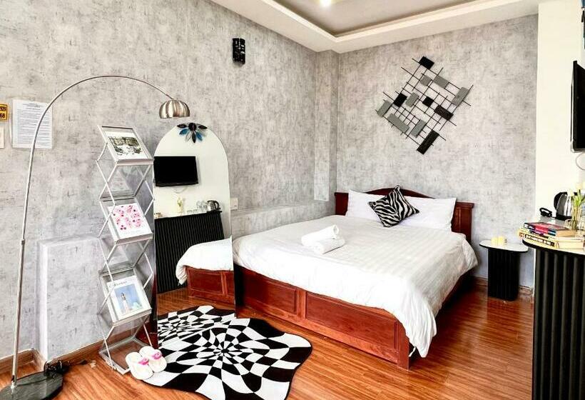 اتاق سوپریور, Mộc Yên