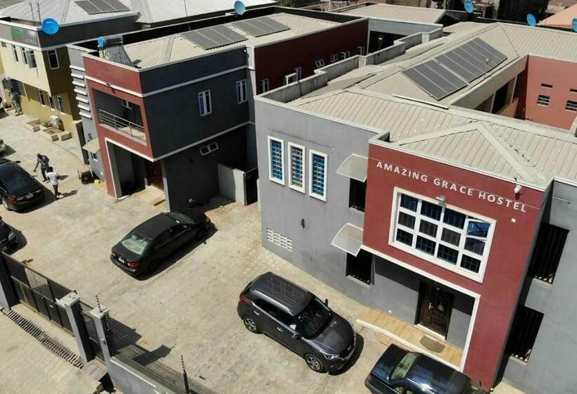 سوییت لوکس, Amazing Grace Hostel And International Serviced Apartments