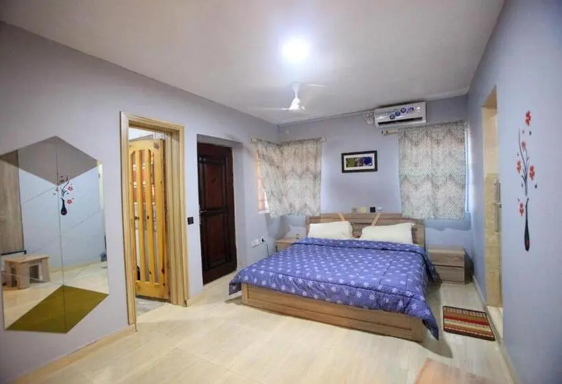 سوییت اجرایی, Amazing Grace Hostel And International Serviced Apartments