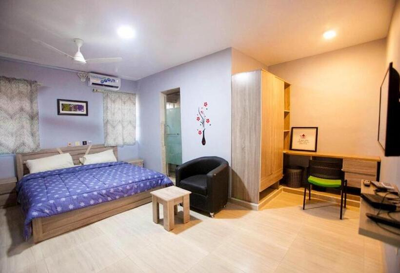 سوییت اجرایی, Amazing Grace Hostel And International Serviced Apartments