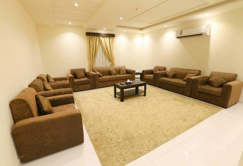 شقة غرفتين, Al Manarat Al Raqiyah Furnished Units
