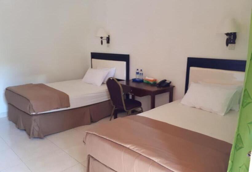 غرفة سوبيريور مطلّة علي البحر, Wailiti