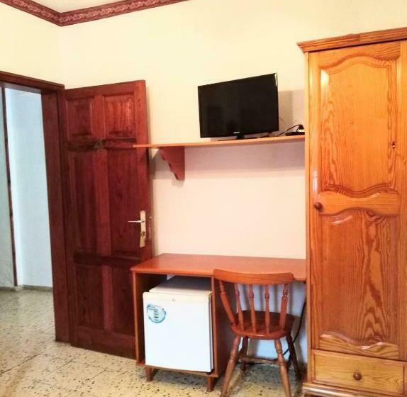 スタンダードルーム, Pensión Los Volcanes