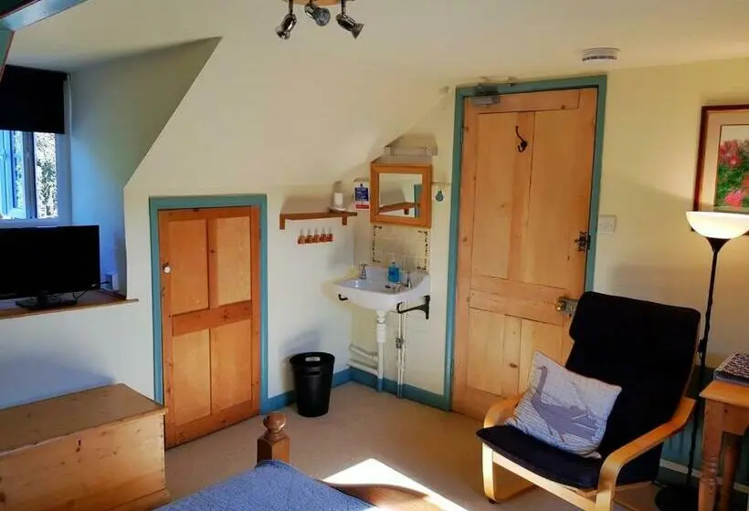 スタンダードルーム, Alma House Bed And Breakfast