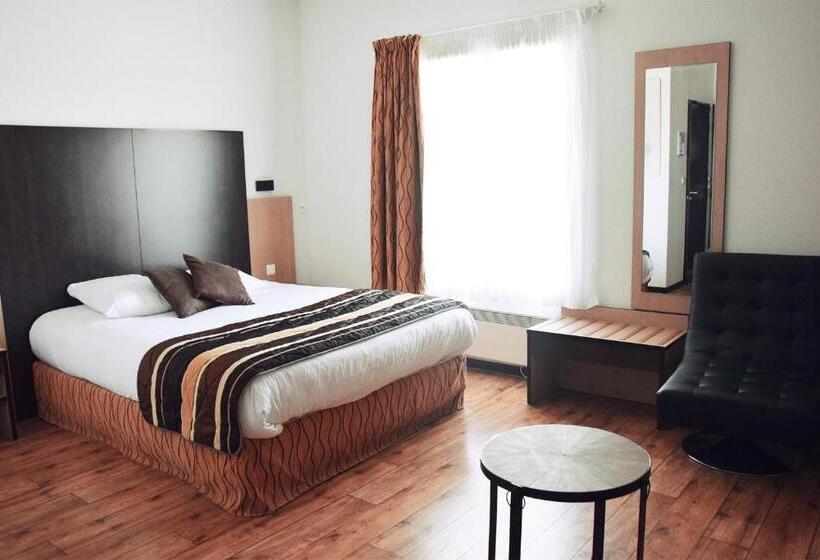 패밀리 룸, Brit Hôtel Confort   La Tour Blanche