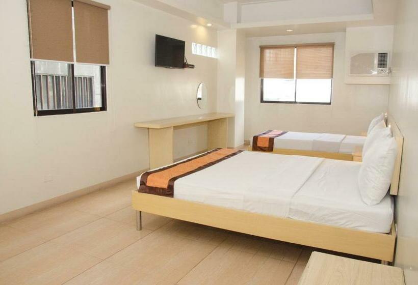 Camera Familiare, M Suites