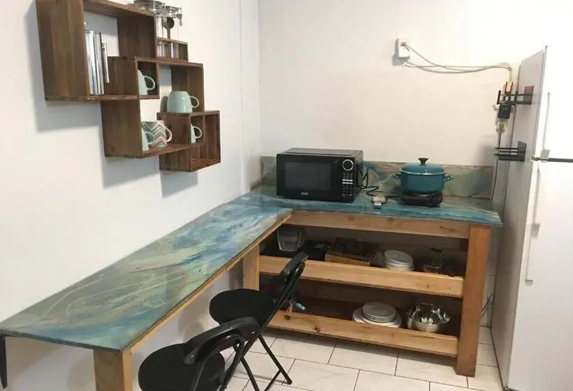 バス共有のスタンダードルーム, Pahoa Village Hostel