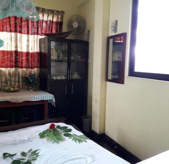 Номер Стандарт, Laksiri Villa