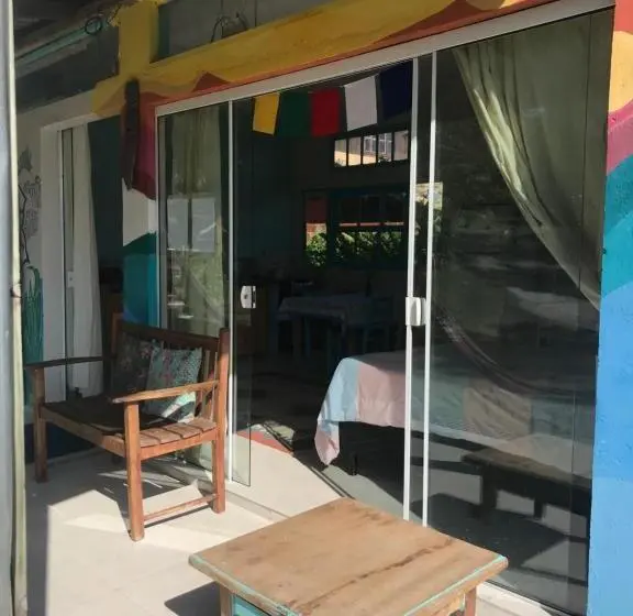 スタンダードスタジオ, Paikea Hostel Praia Do Rosa